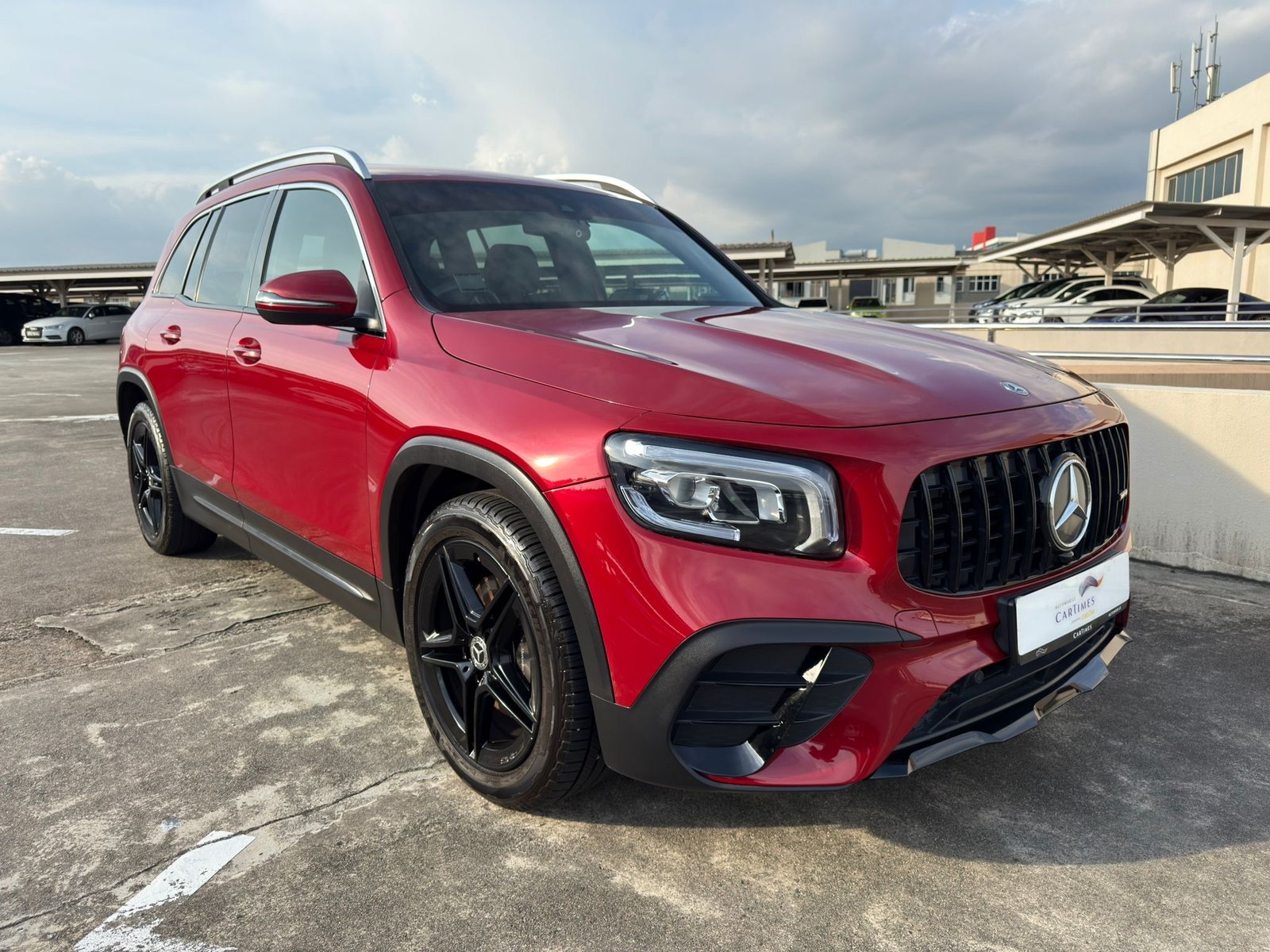 Used Mercedes-Benz GLB200 AMG Line for sale in Singapore